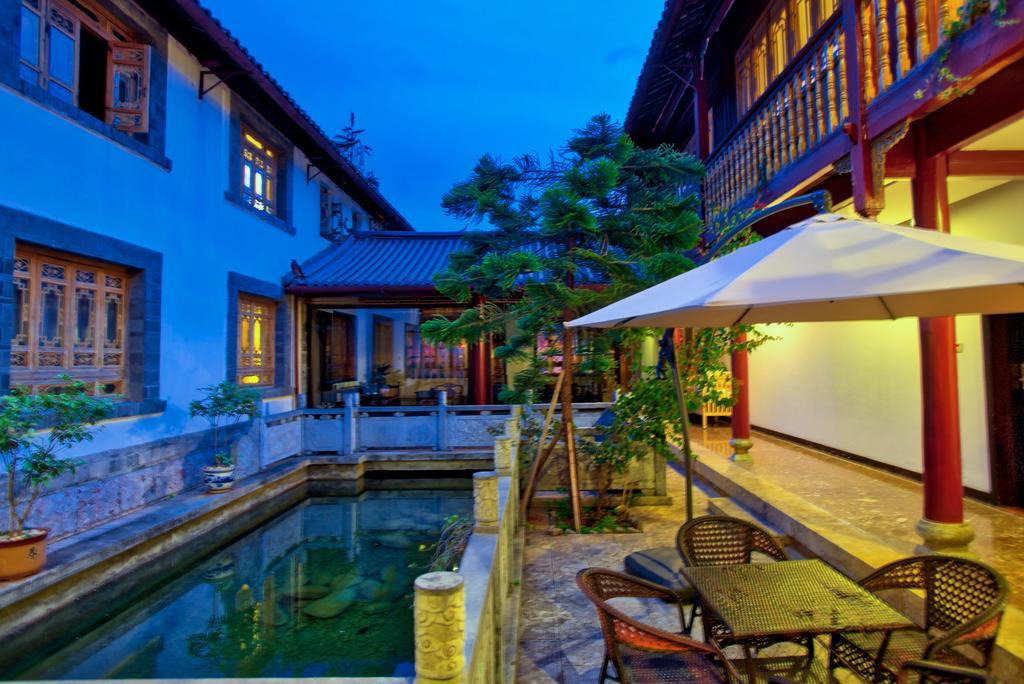 Lijiang Wangfu Hotel מראה חיצוני תמונה