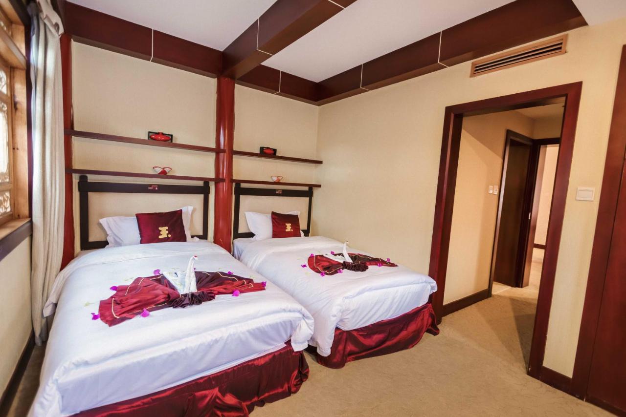 Lijiang Wangfu Hotel מראה חיצוני תמונה