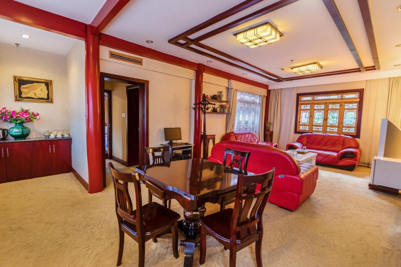 Lijiang Wangfu Hotel מראה חיצוני תמונה