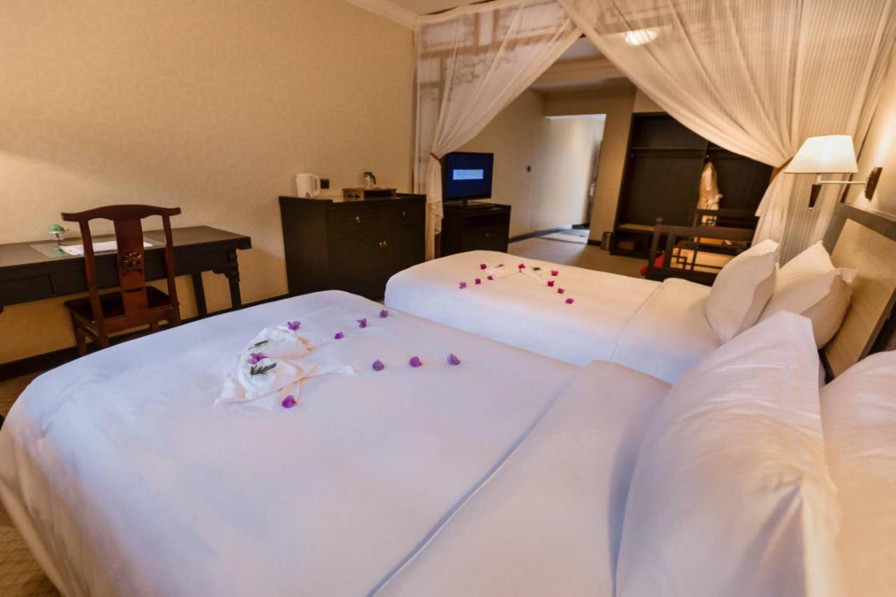 Lijiang Wangfu Hotel מראה חיצוני תמונה